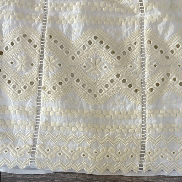 Tory Burch Elegant White Lace Dress 2 - Picture 4 of 7